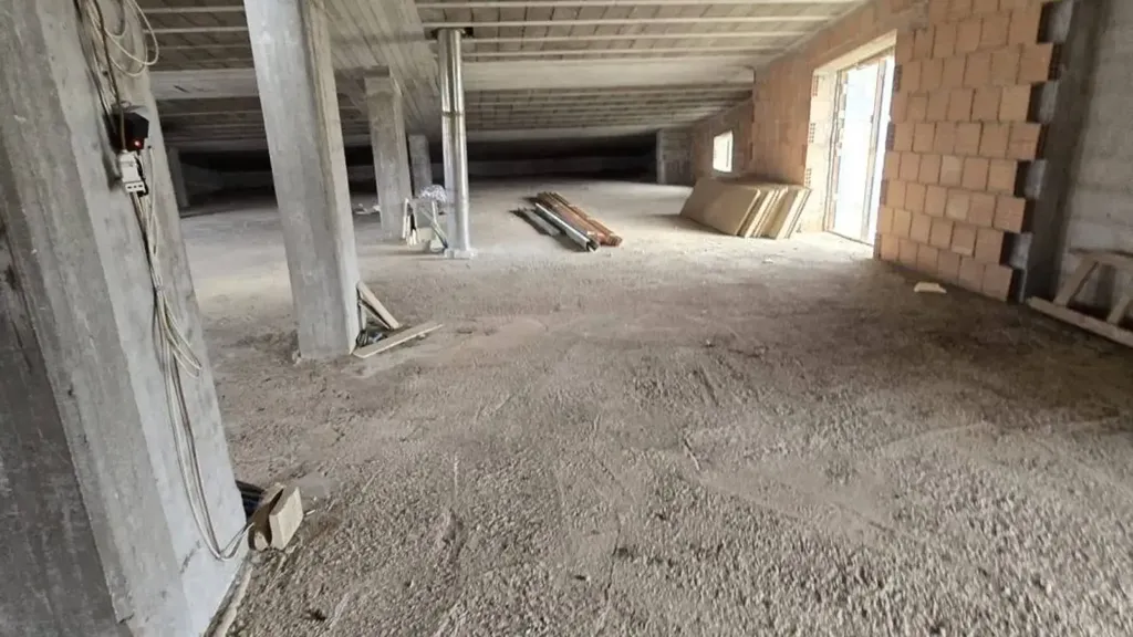 Rooms - Unfinished Villa with Large Garden in Montoro