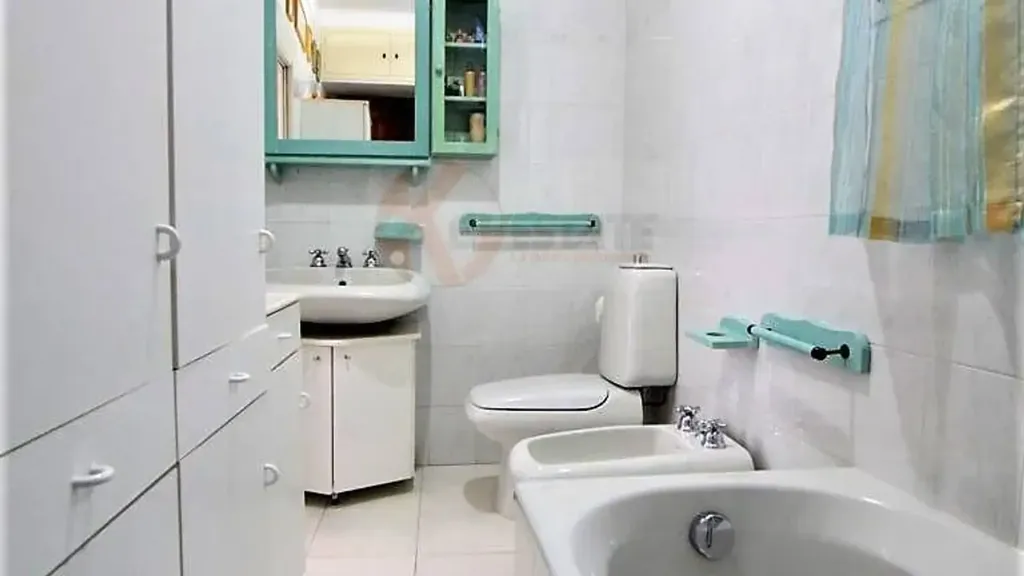Vannitoad - Modernised Apartment with Balcony in Sassari