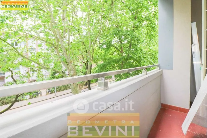 Balcony - Fully Renovated Apartment with Balcony in Modena