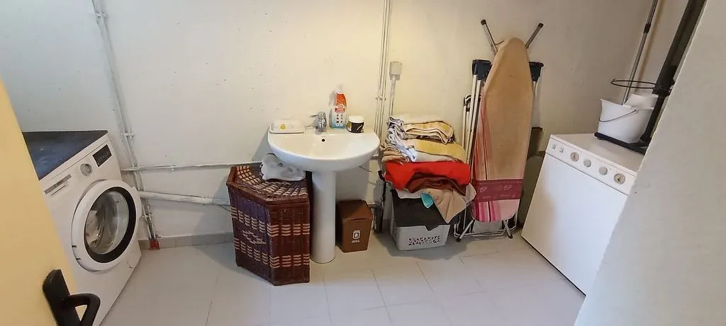 Utility Room - Chalet with Pool and Terrace in Simancas