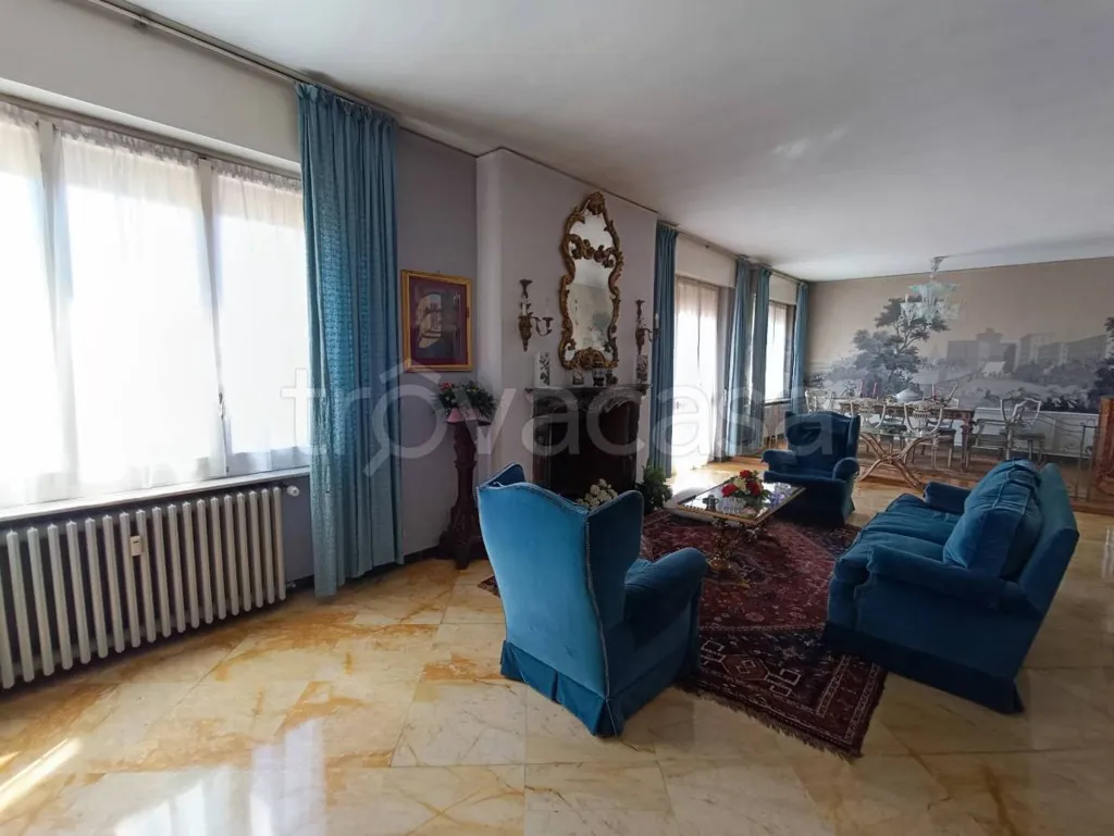 Séjour - Penthouse with Panoramic View in Mondovì