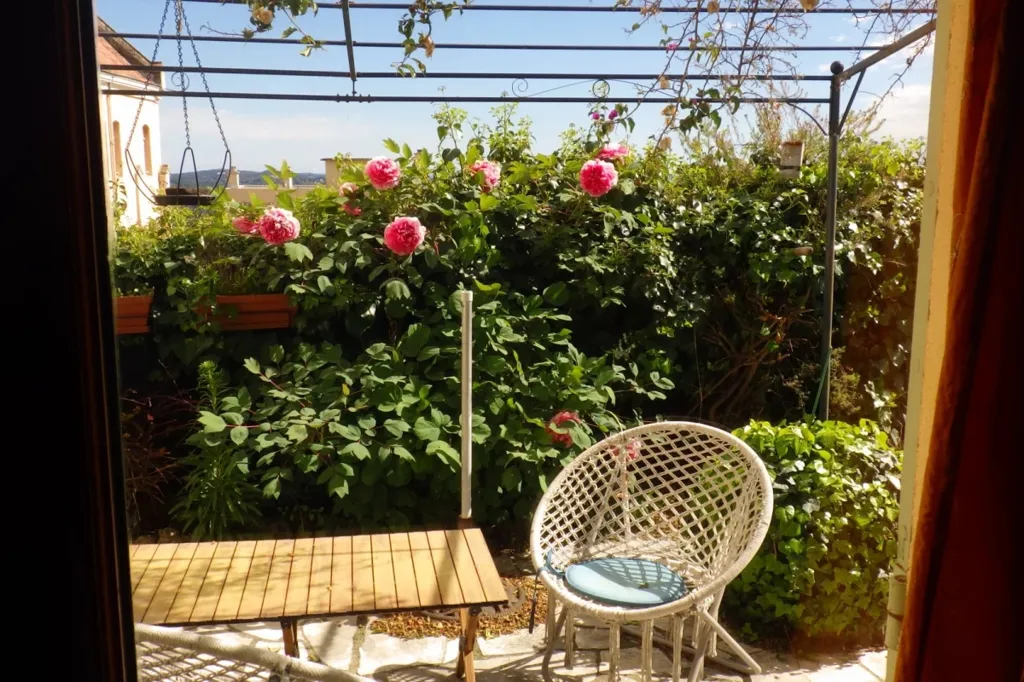 Terrasse - Maison des Années 1930 avec Vue Mer à Grasse
