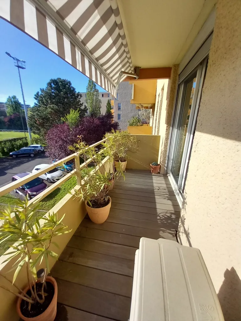 Balcony - T3/T4 Apartment with Balcony in Toulouse