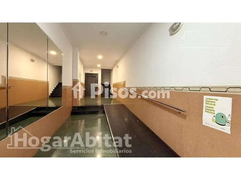 Entrée - Spacious Apartment with Terrace in Gandia