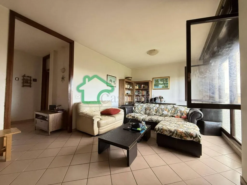 Elutuba - Spacious Apartment with Lift in Lodi