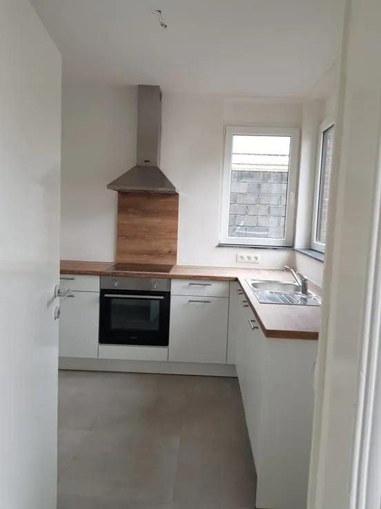 Kitchen - House with Garden in Monceau-sur-Sambre