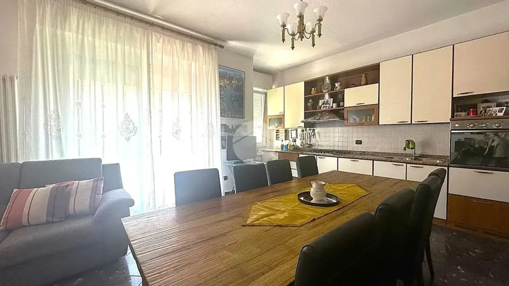 Salle à manger - First Floor Apartment with Terrace in Valverde