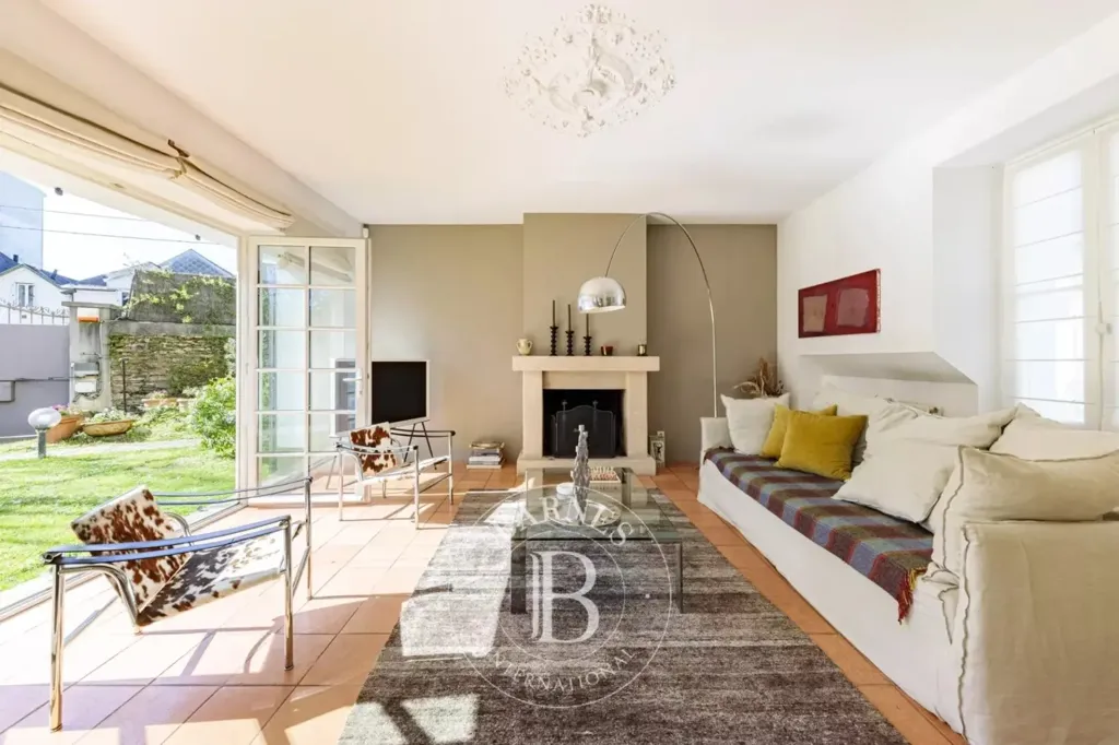 Elutuba - Luxury House with Greenbelt View in Nantes