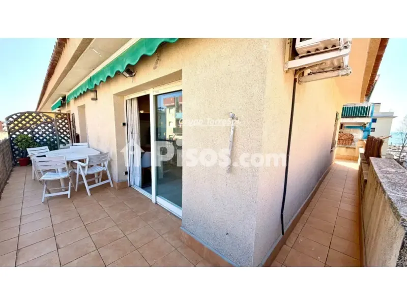 Rõdu - Charming Attic with Two Terraces in Carrer de l'Ebre