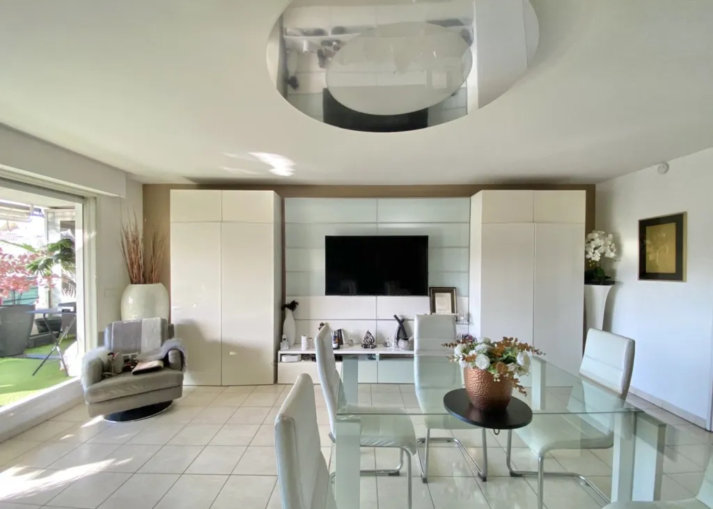 Appartement 5 pièces à Marseille