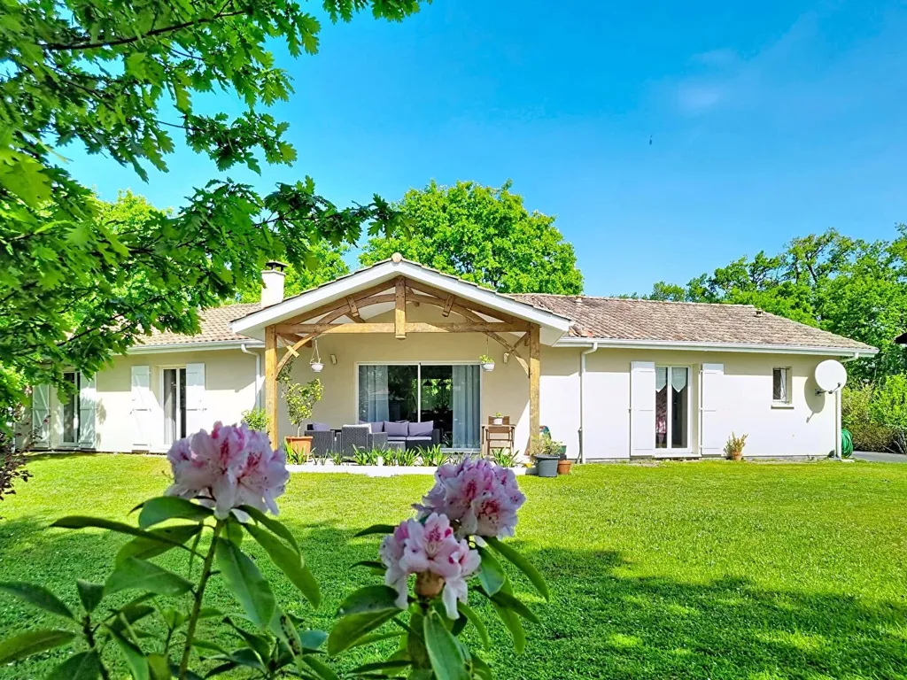 Välivaade - House with Large Garden in Sanguinet