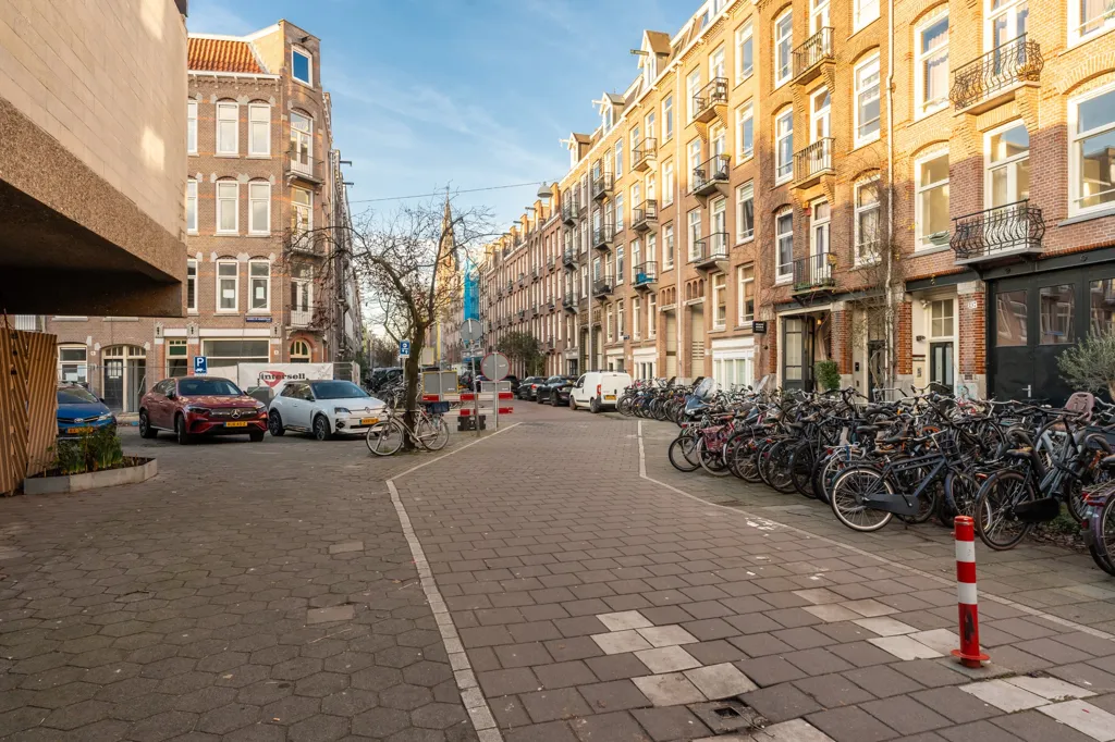 3-toaline korter asukohas Amsterdam
