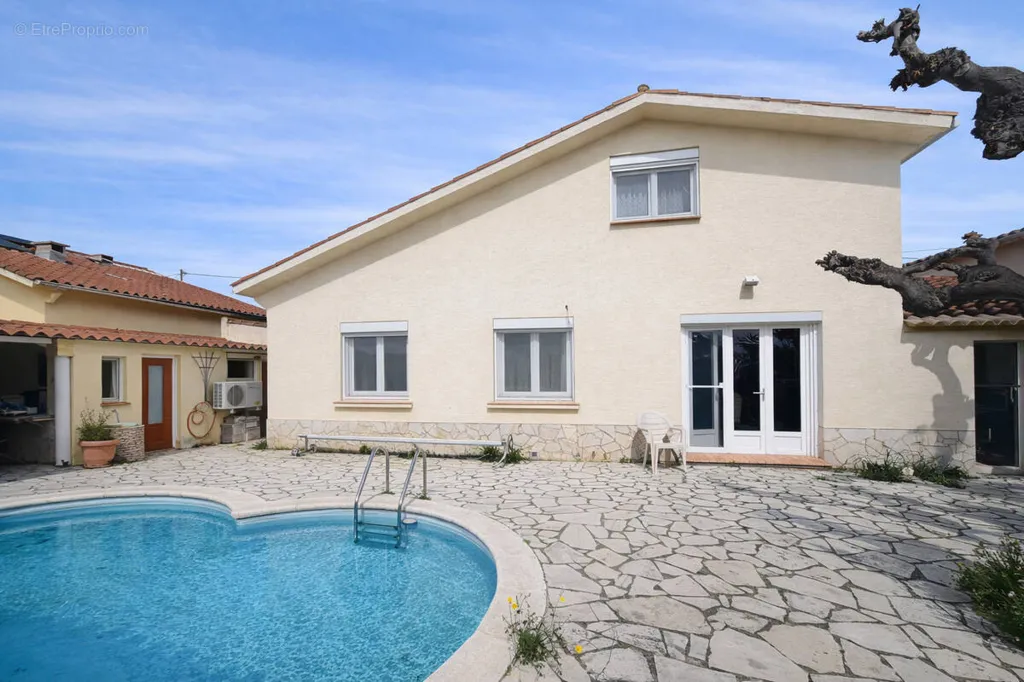 Maison 5 pièces à Lezignan-Corbieres