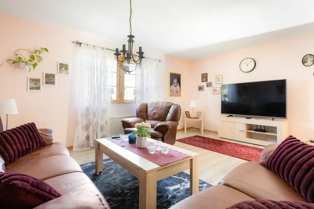 Séjour - Single-Storey House with Garden by Ringsjön