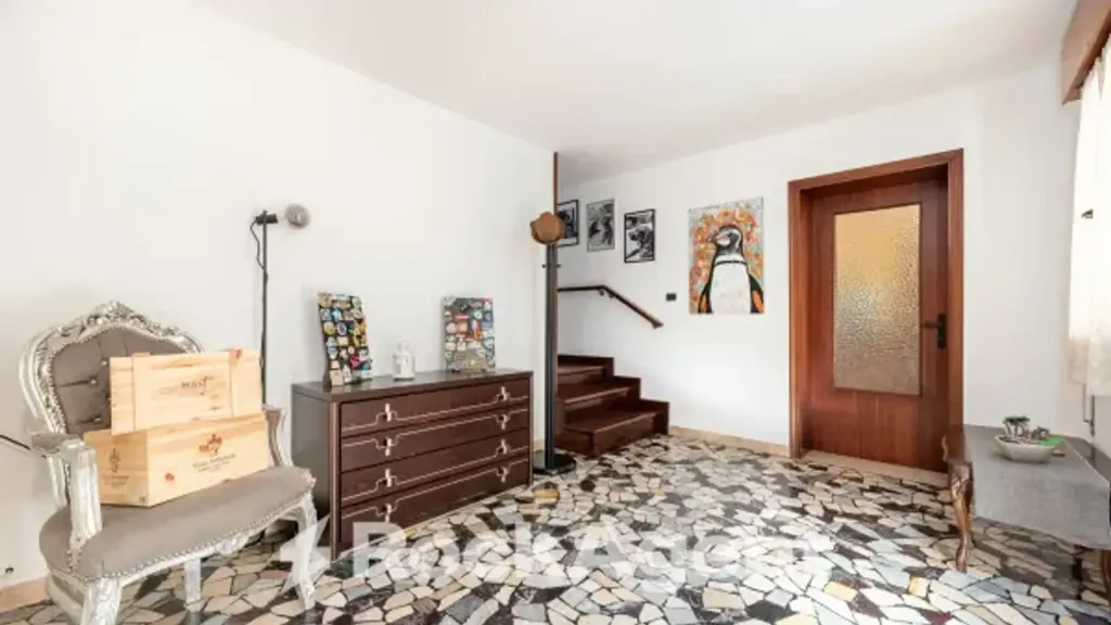 Hallway - Detached Villa with Garden in Abano Terme