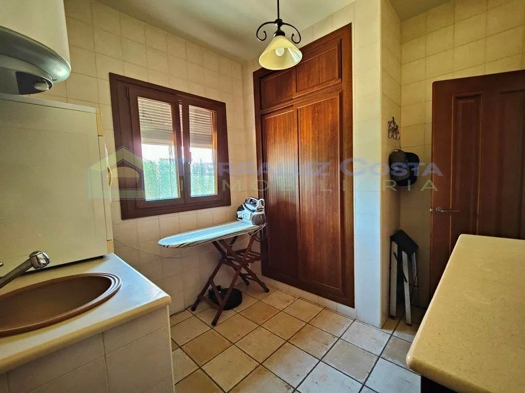 Cuisine - Chalet with Pool and Terraces in Lepe