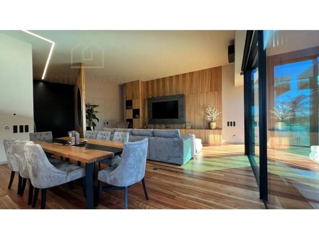 Salle à manger - Luxury Villa with Infinity Pool in Avintes