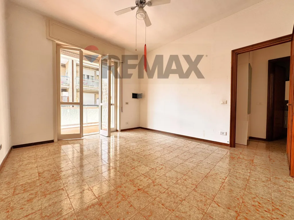 Soggiorno - Spacious Apartment with Parking in Ostia Ponente