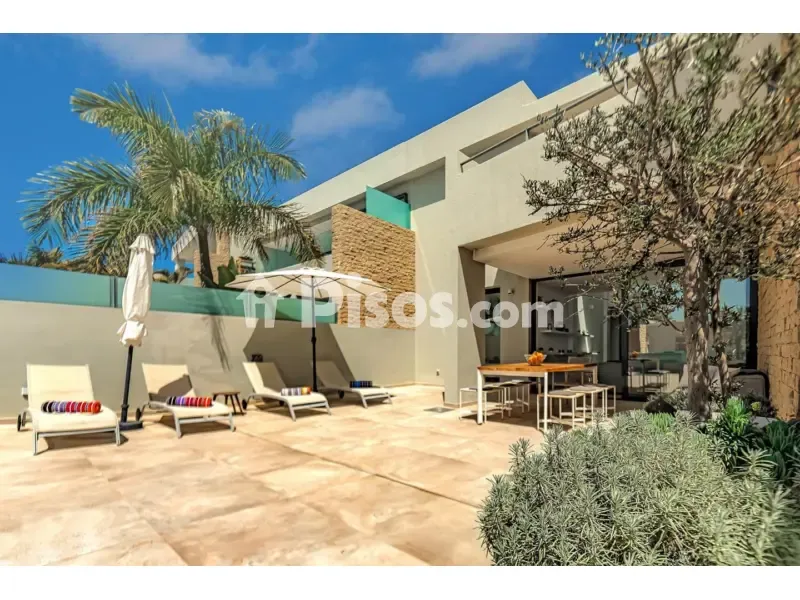 Bassein - Luxury Chalet with Private Pool in La Caleta