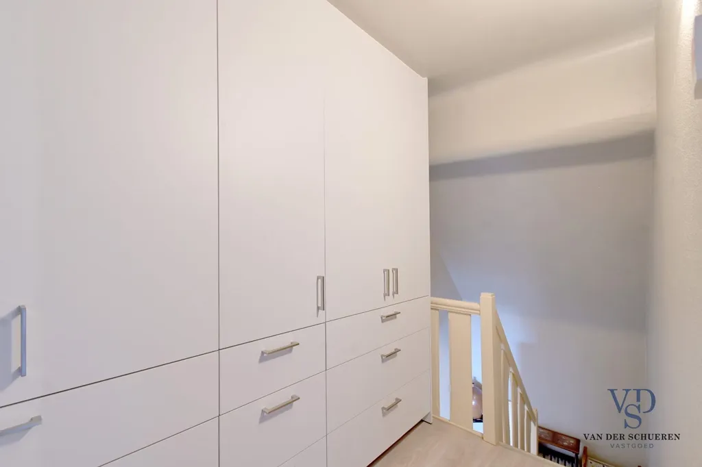 closet_dressing