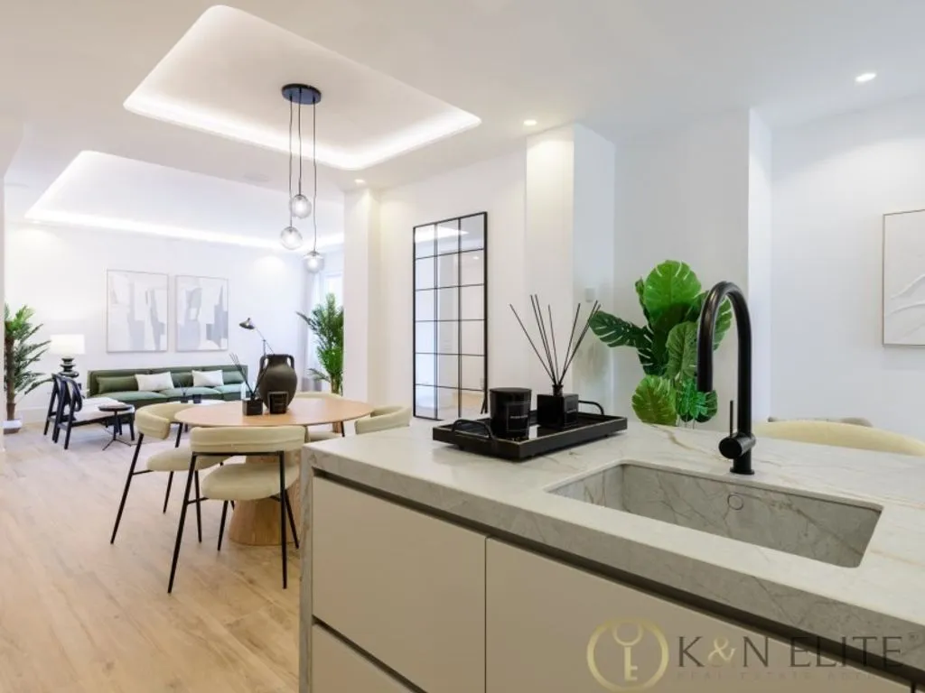 Cuisine - Luxury Flat with Home Automation in Almagro, Madrid
