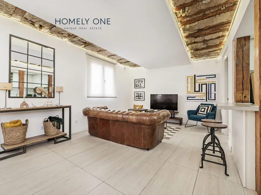 Elutuba - Reform Apartment with Balcony in Malasaña