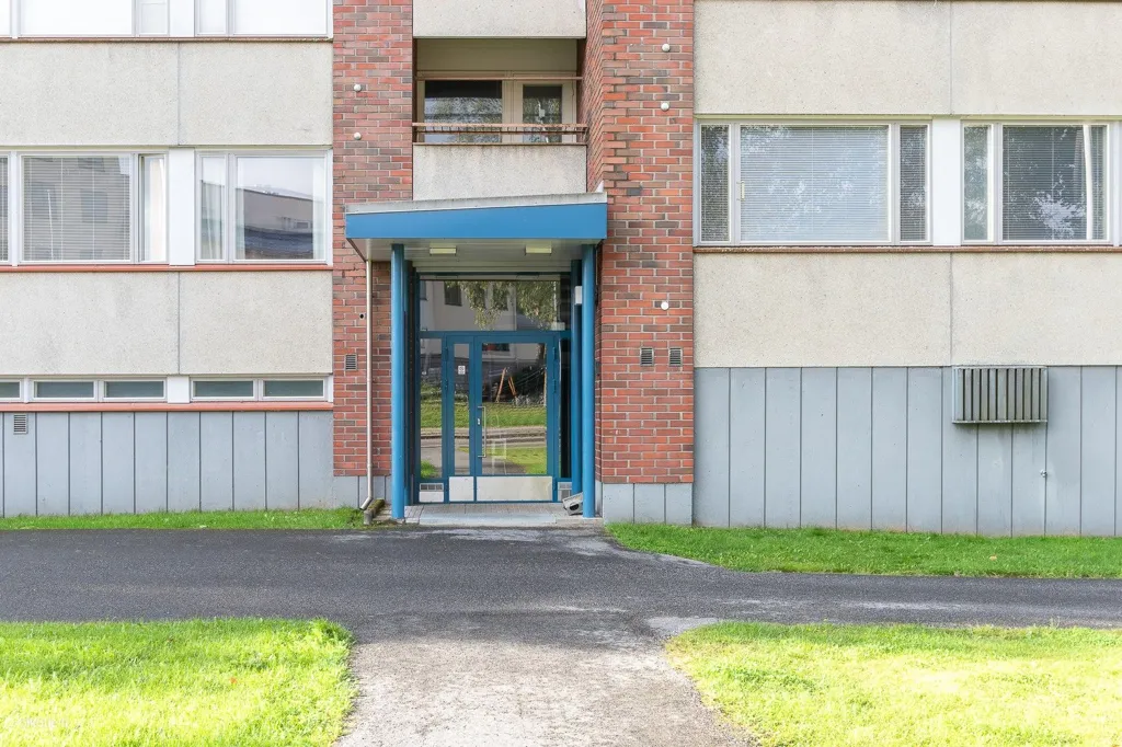 Välivaade - Apartment with Pool in Möysä, Lahti