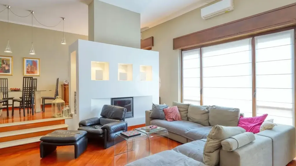 Elutuba - Semi-detached Villa with Private Garden in Gallarate