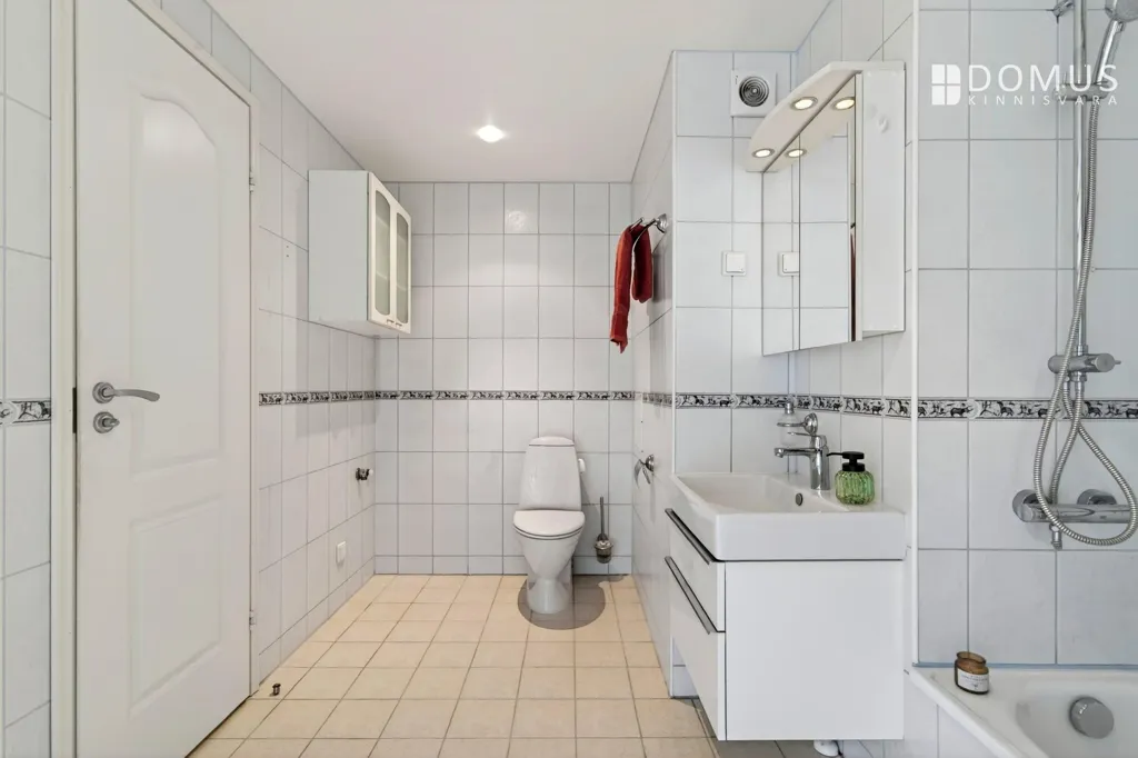 Bagni - Apartment with Garden Views in Pääsküla