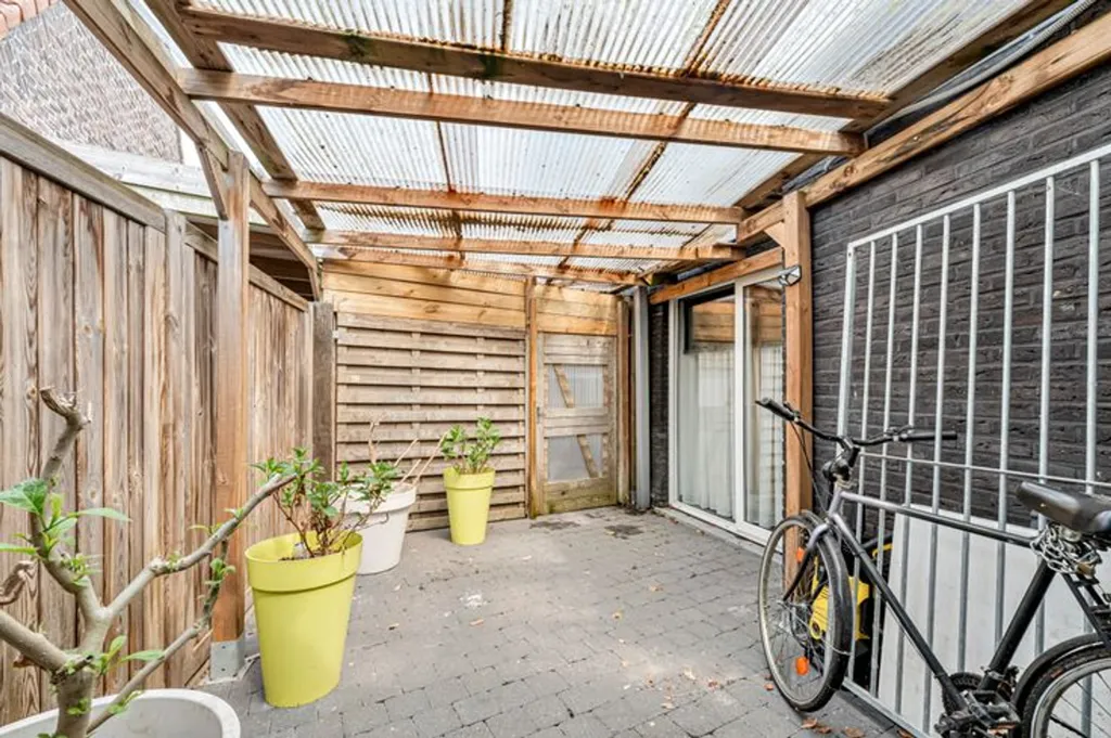 Terrass - House with Swimming Pool in Wevelgem