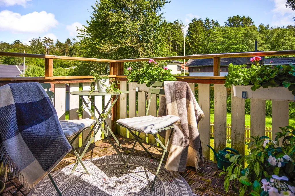 Balcon - Renovated Apartment with Balconies in Ingebäck