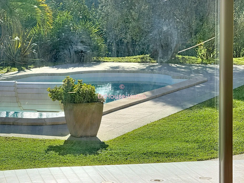 Piscine - Villa d'Architecte avec Piscine au Cœur du Lot-et-Garonne