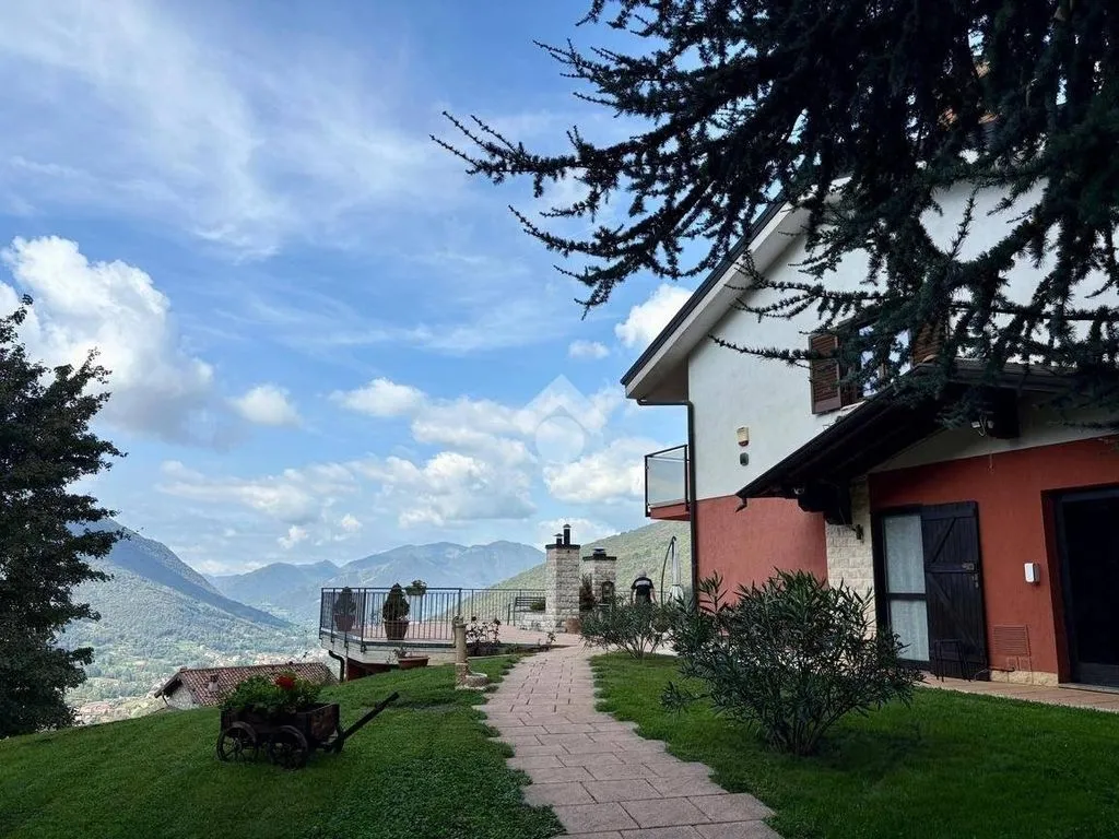 Aed - Luxury Villa with Panoramic View in Albino