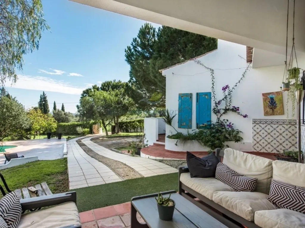 Terrass - Luxury Villa with Pool in Porches, Lagoa