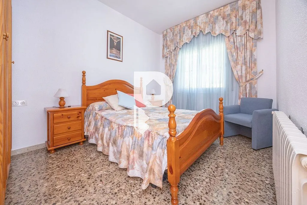 Bedrooms - Chalet with Pool and Terrace in Corbera de Llobregat