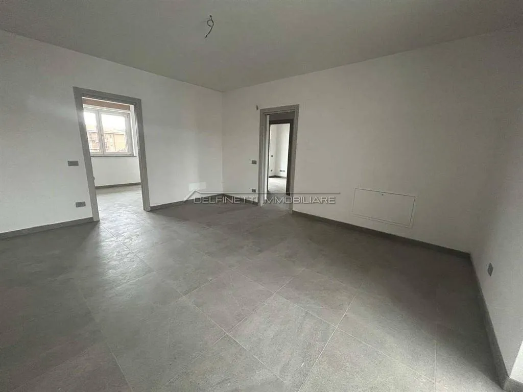 Pièces - New Class A4 Apartment with Terraces near Alba