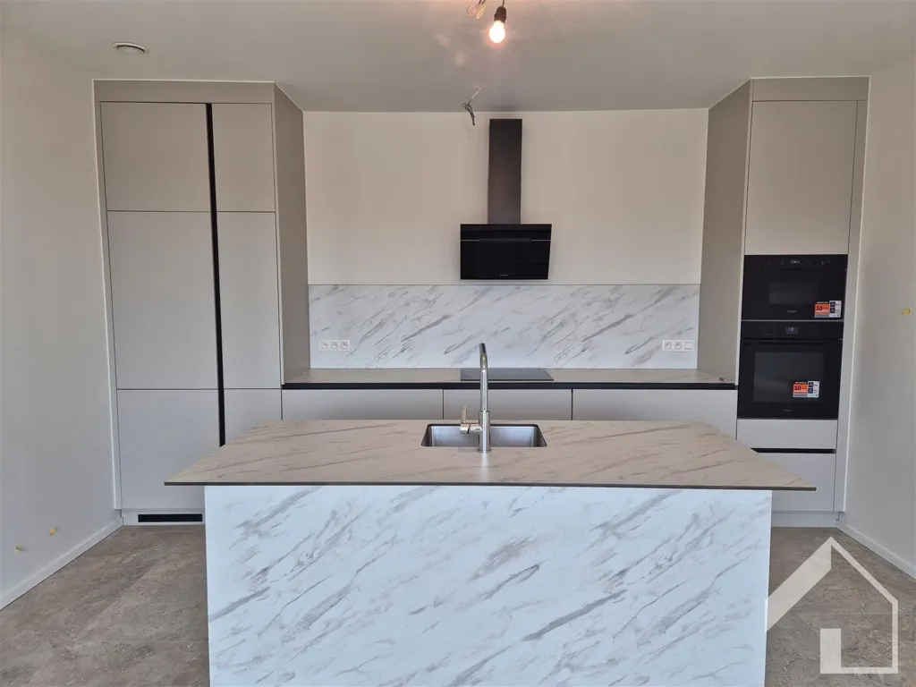 Cuisine - Appartement Neuf avec Terrasse et Ascenseur à Deurne