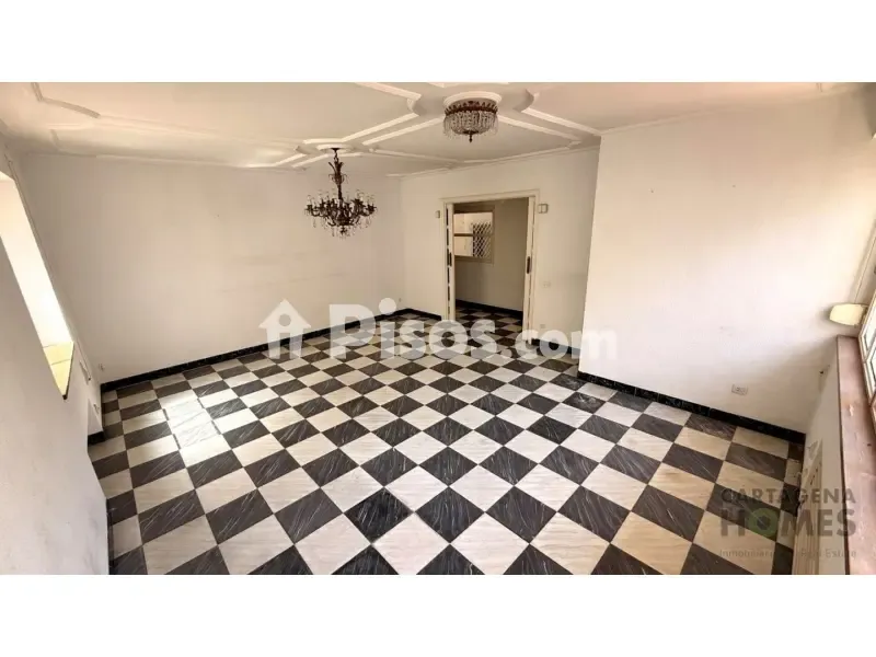 Rooms - Classic Flat with Balcony in Cartagena