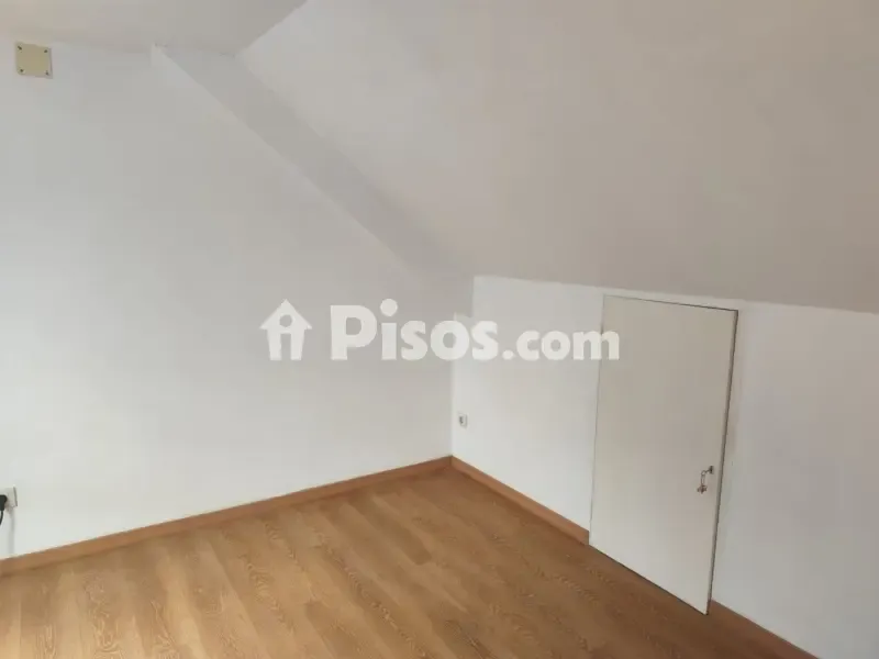 Rooms - Modernised Loft with West Terrace in Vigo