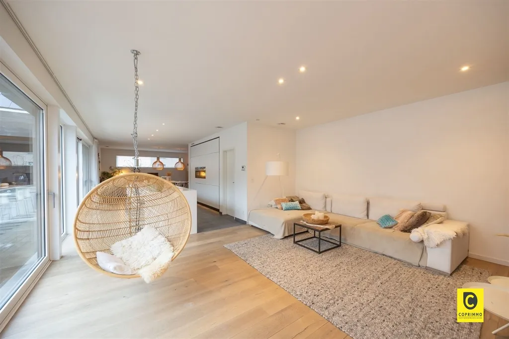 Séjour - Maison Moderne avec Terrasse à Niel