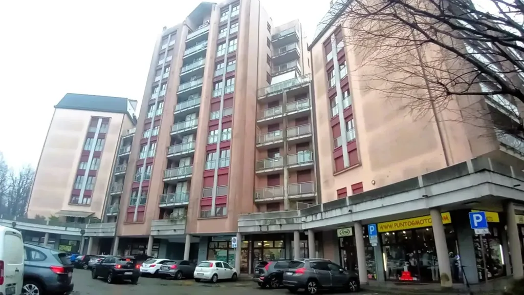 Esterno - Bifamiliar Villa with Office Space in Gallarate