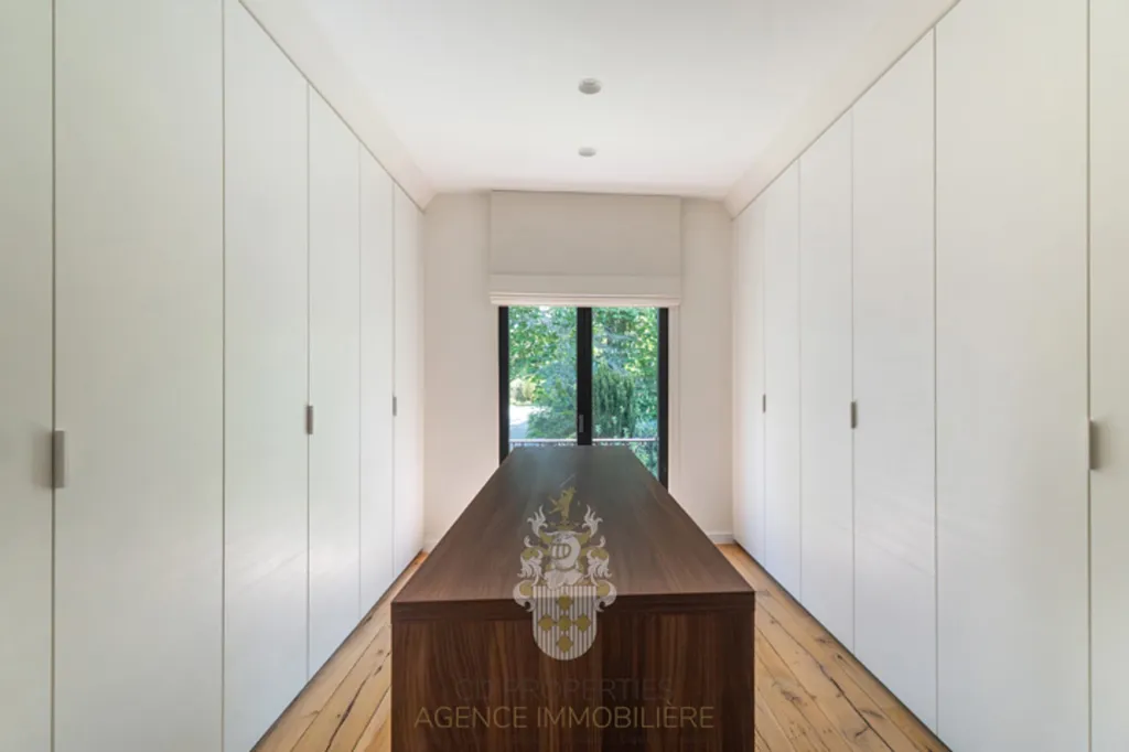 Pièces - Villa Rénovée avec Espace Wellness à Uccle