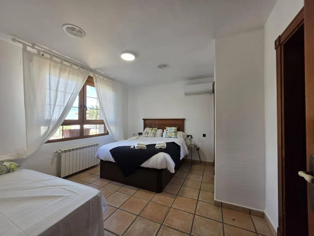 Chambres - Luxury Villa with Pool in Playas de Orihuela