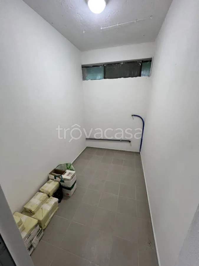 Rooms - Rear-Facing Apartment with Balconies in Perugia