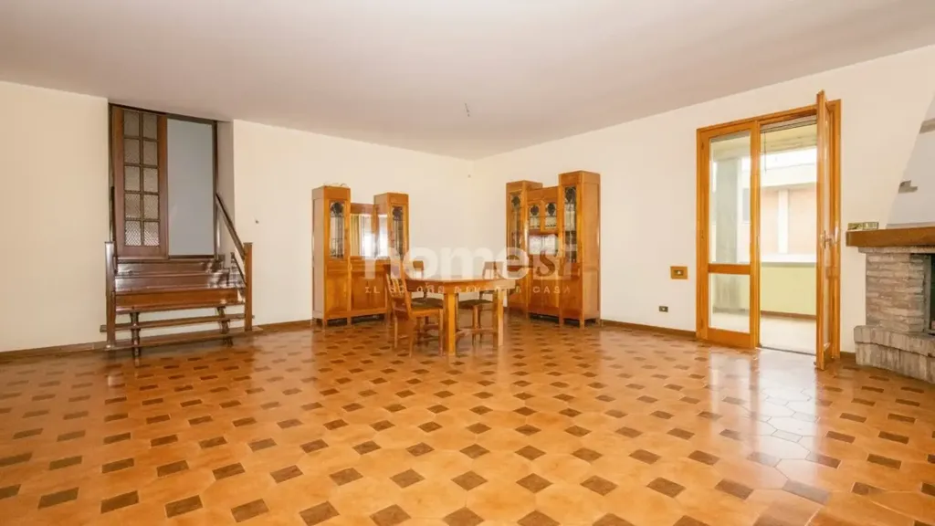 Salle à manger - Villa with Solar Panels in Albinea