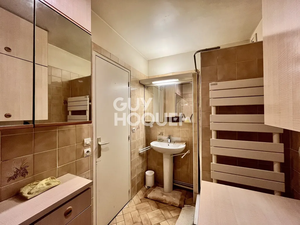 Bagni - Spacious Flat with Balcony in Bourg-la-Reine
