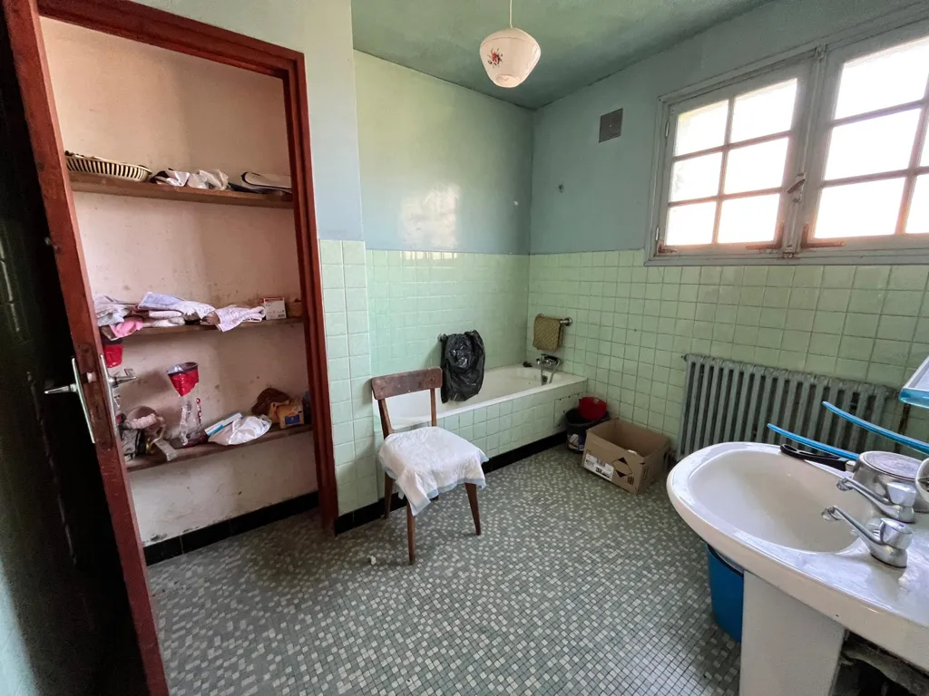 Bathrooms - House with Constructible Garden in Kergonan, Languidic