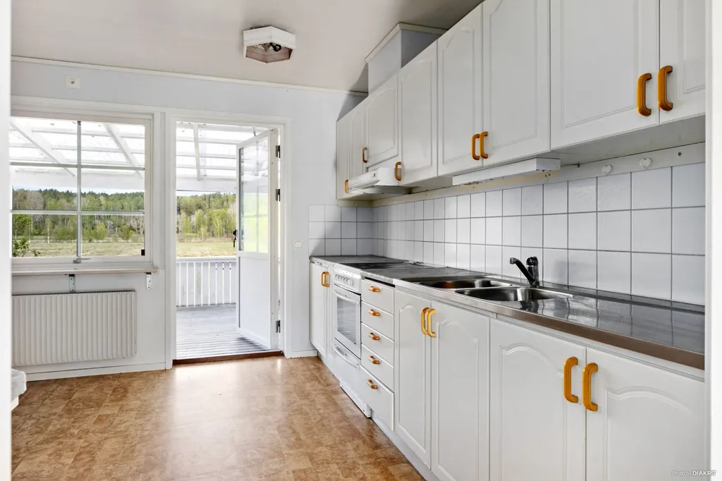 Cuisine - Two-Home Estate with Nature Views in Västervik
