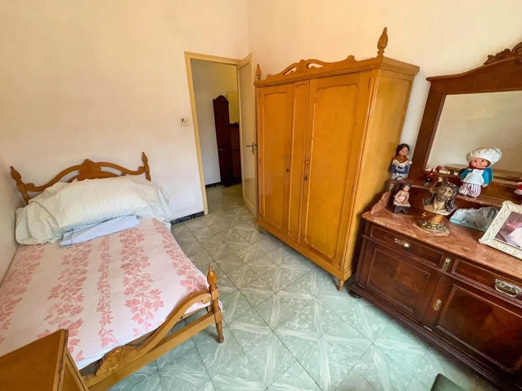 Chambres - Luxury Apartment Complex with Development Potential in Crevillent