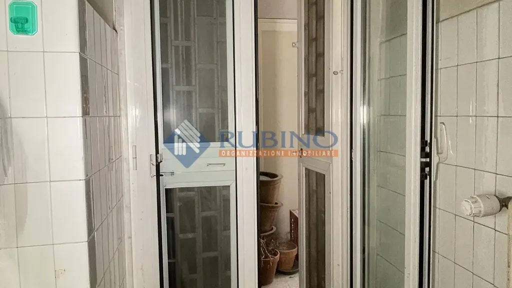 Esik - Apartment with Balcony in Bari's Murat Zone